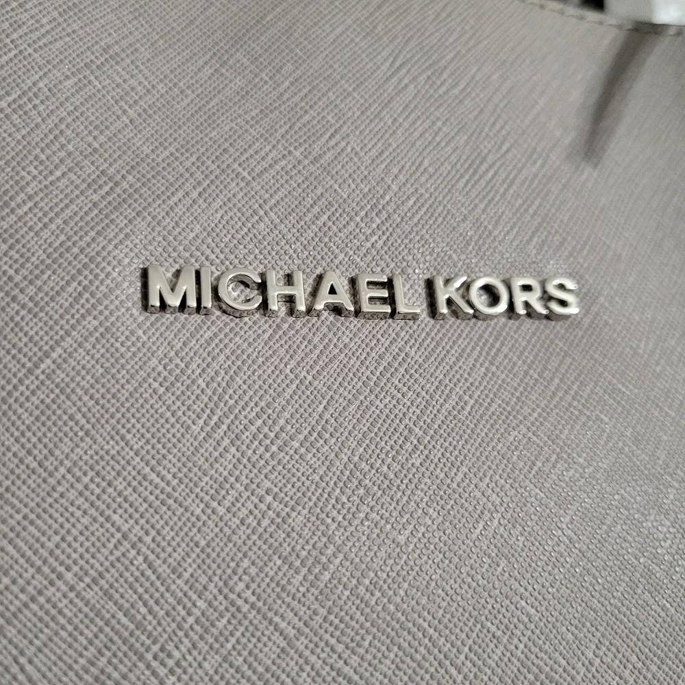 Michael Kors Gray Tote Shoulder Bag - Picture 5 of 11